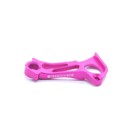 Pink Canyon Aeroad derailleur hanger for precise shifting and lightweight design